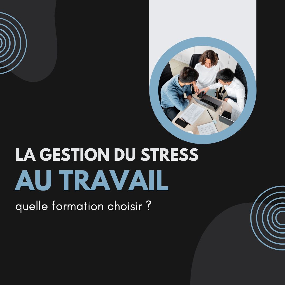 Personne en formation sur la gestion du stress pratiquant une technique de respiration